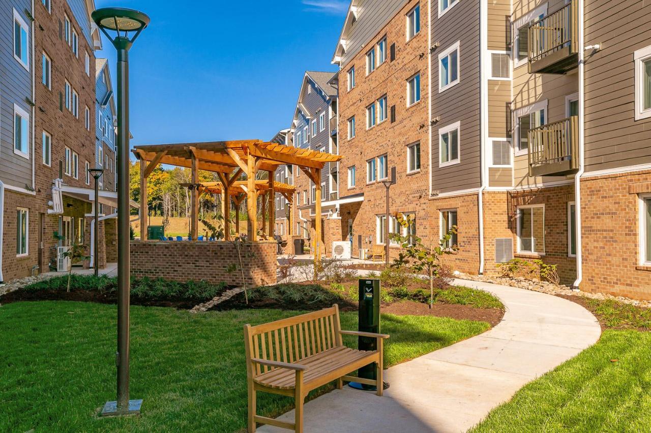 Waterwalk Extended Stay By Wyndham Charlotte - Arrowood Exteriör bild