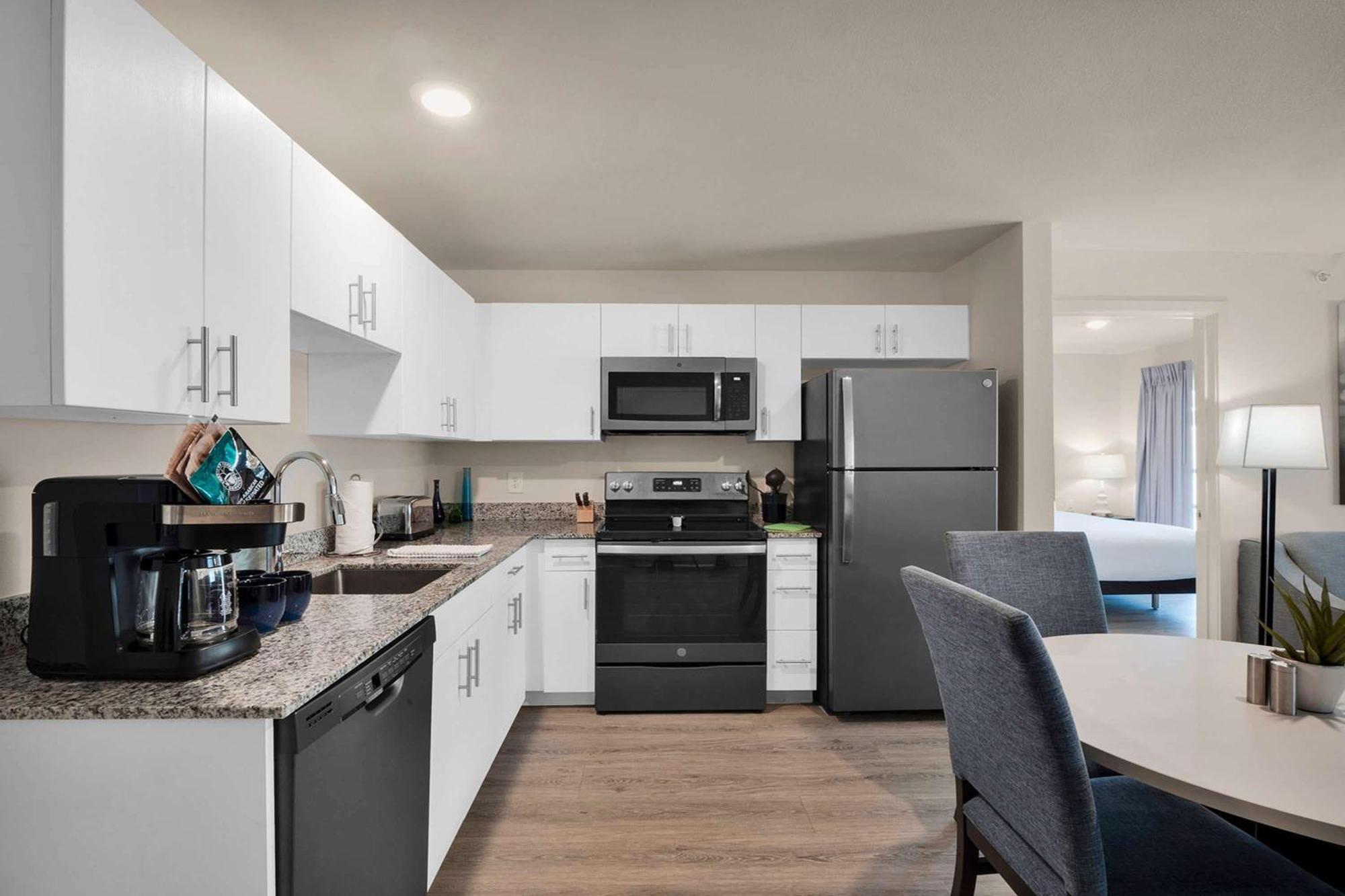 Waterwalk Extended Stay By Wyndham Charlotte - Arrowood Exteriör bild
